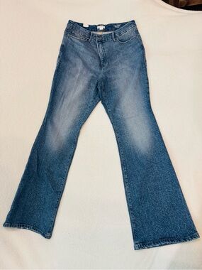 Classic Bootcut Jeans - Blue